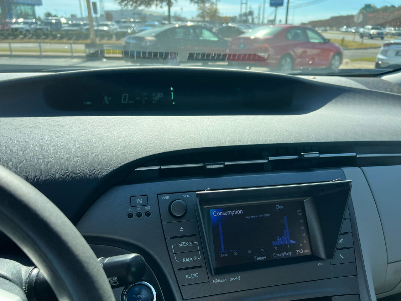 Used 2015 Toyota Prius Five image 33