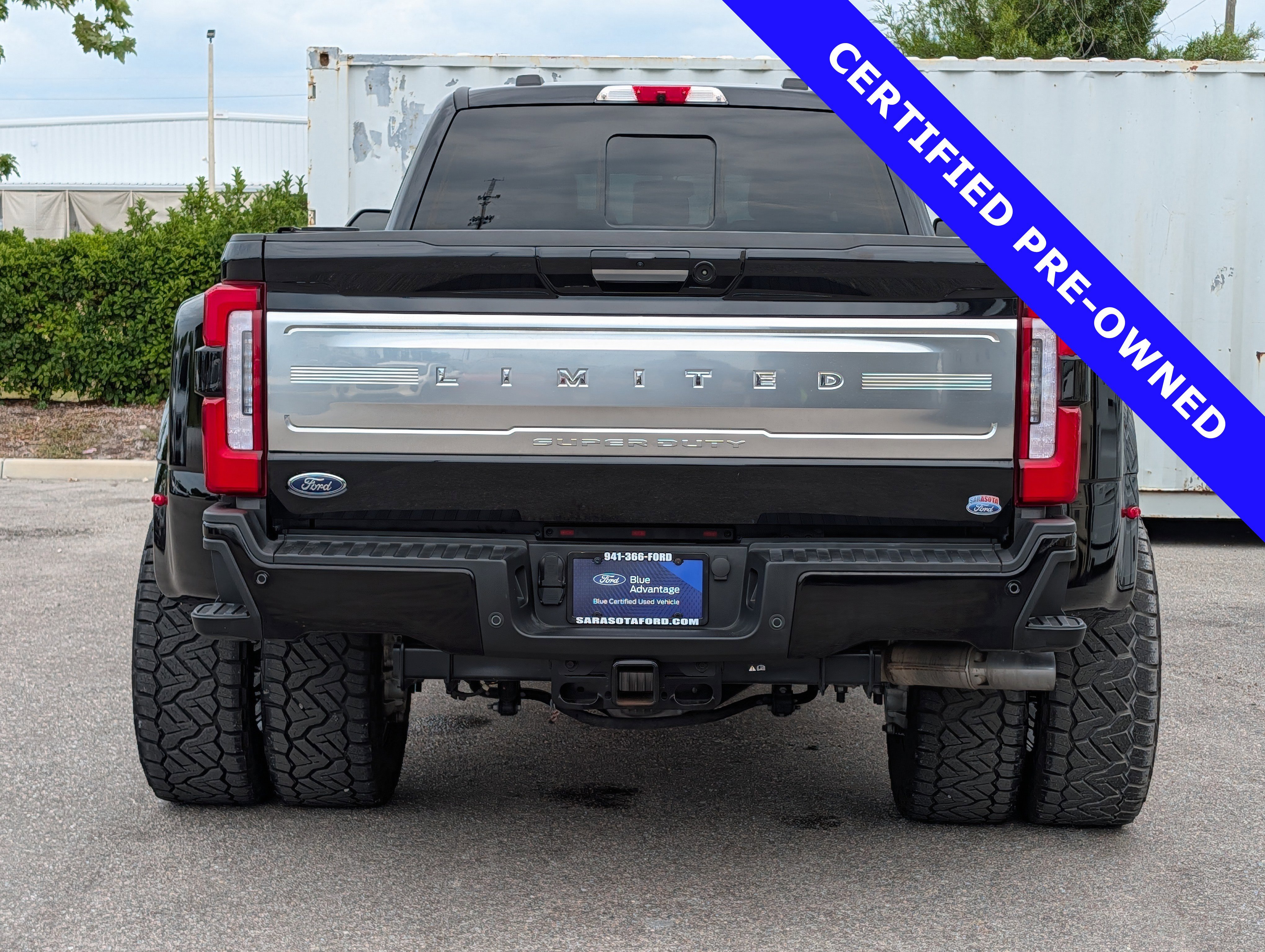 Certified 2024 Ford F450 Limited w/ FX4 Off-Road Package AWD/4WD image 5