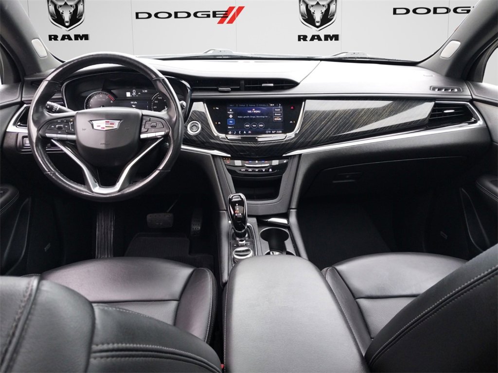 Used 2021 Cadillac XT6 Premium Luxury image 9