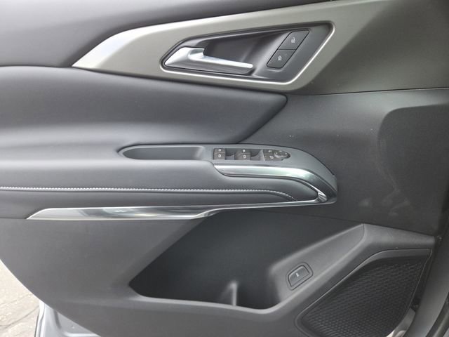 New 2026 Chevrolet Traverse LT w/ Driver Confidence Package image 32