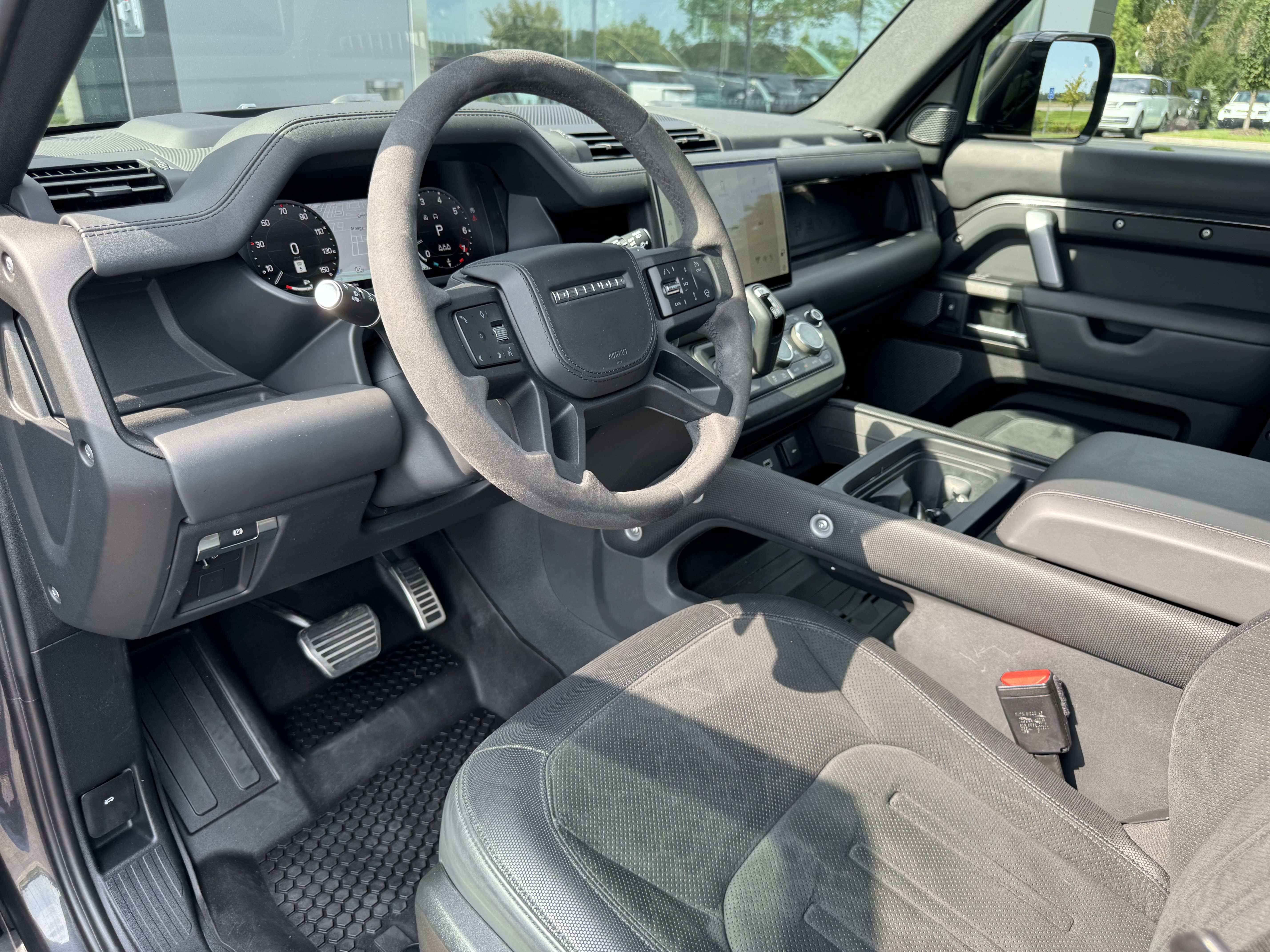 Certified 2023 Land Rover Defender 110 Carpathian Edition AWD/4WD image 13