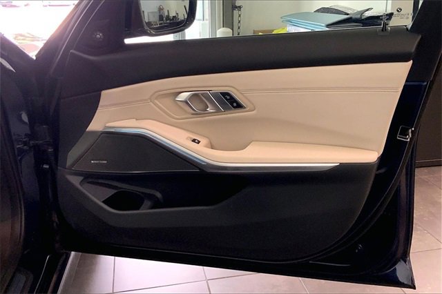 Used 2023 BMW 330e w/ Premium Package image 23