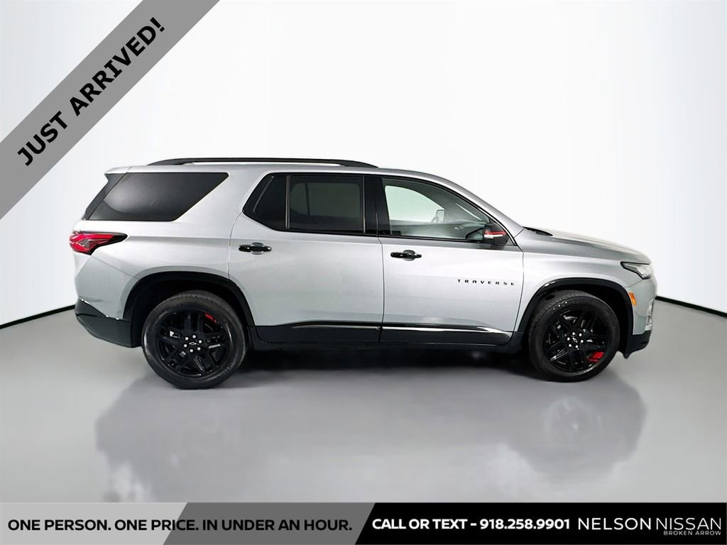 Used 2024 Chevrolet Traverse Premier w/ Redline Edition image 4