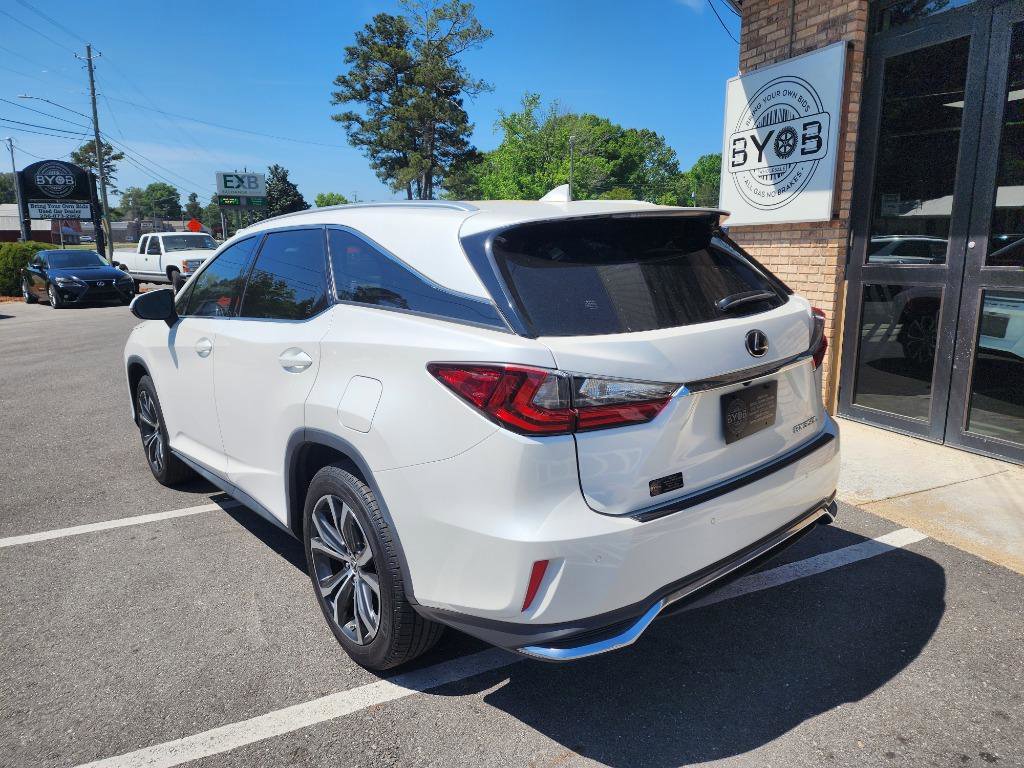 Used 2021 Lexus RX 350L Premium w/ Premium Package image 3