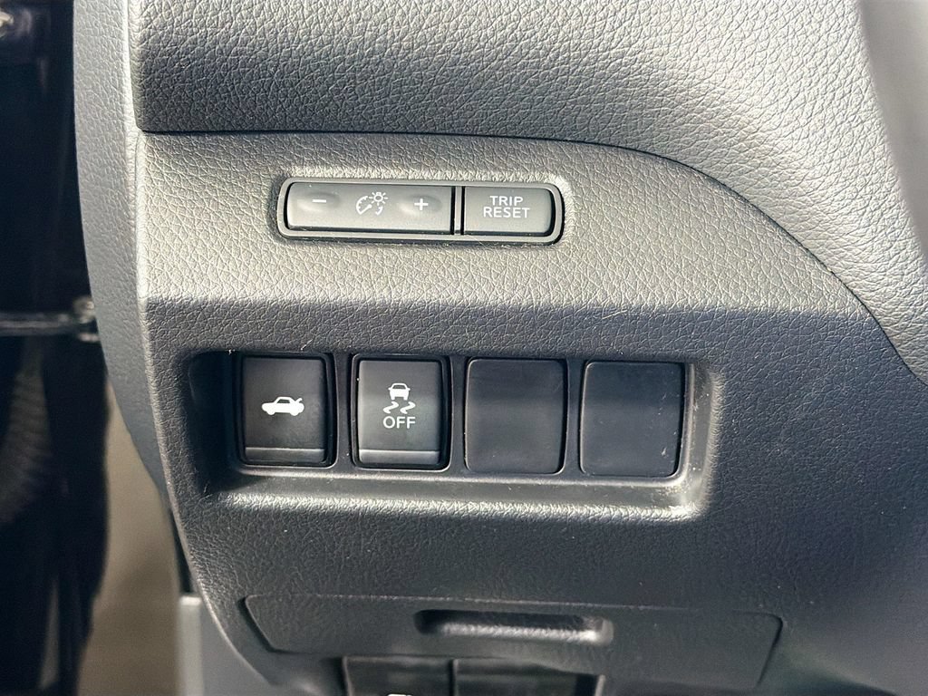 Used 2018 Nissan Altima 2.5 SR w/ SR Special Edition FWD image 12