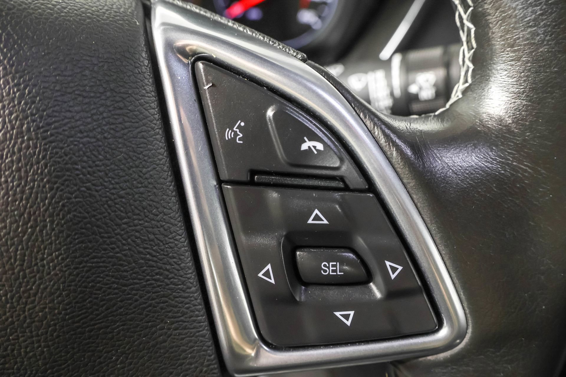 Used 2017 Chevrolet Camaro LT image 28