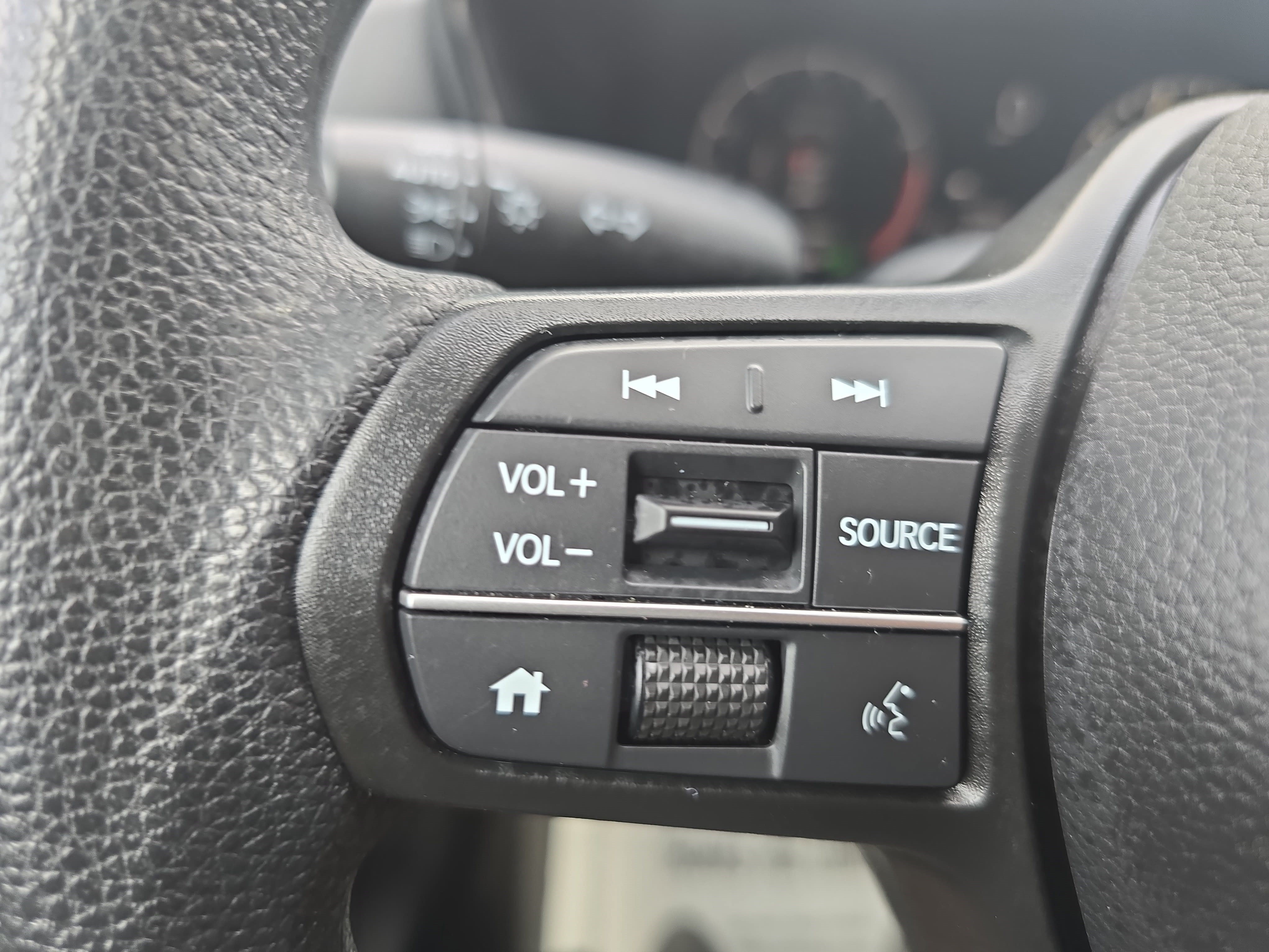 Used 2024 Honda CR-V EX image 16