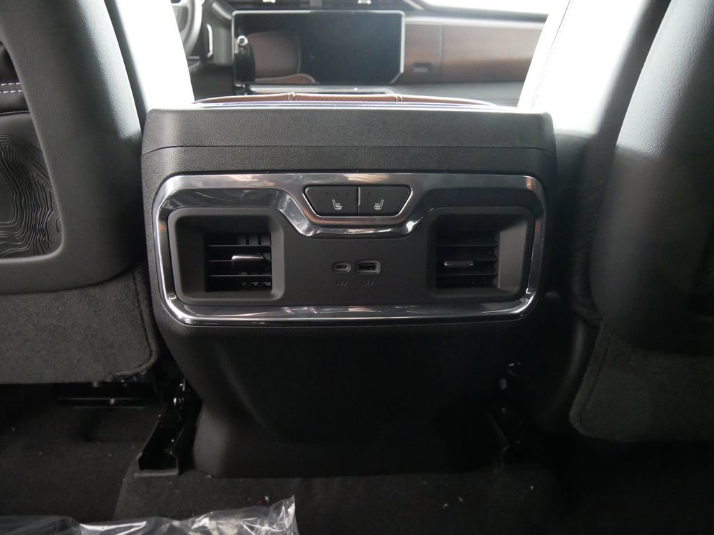 New 2026 GMC Sierra 3500 Denali Ultimate image 16
