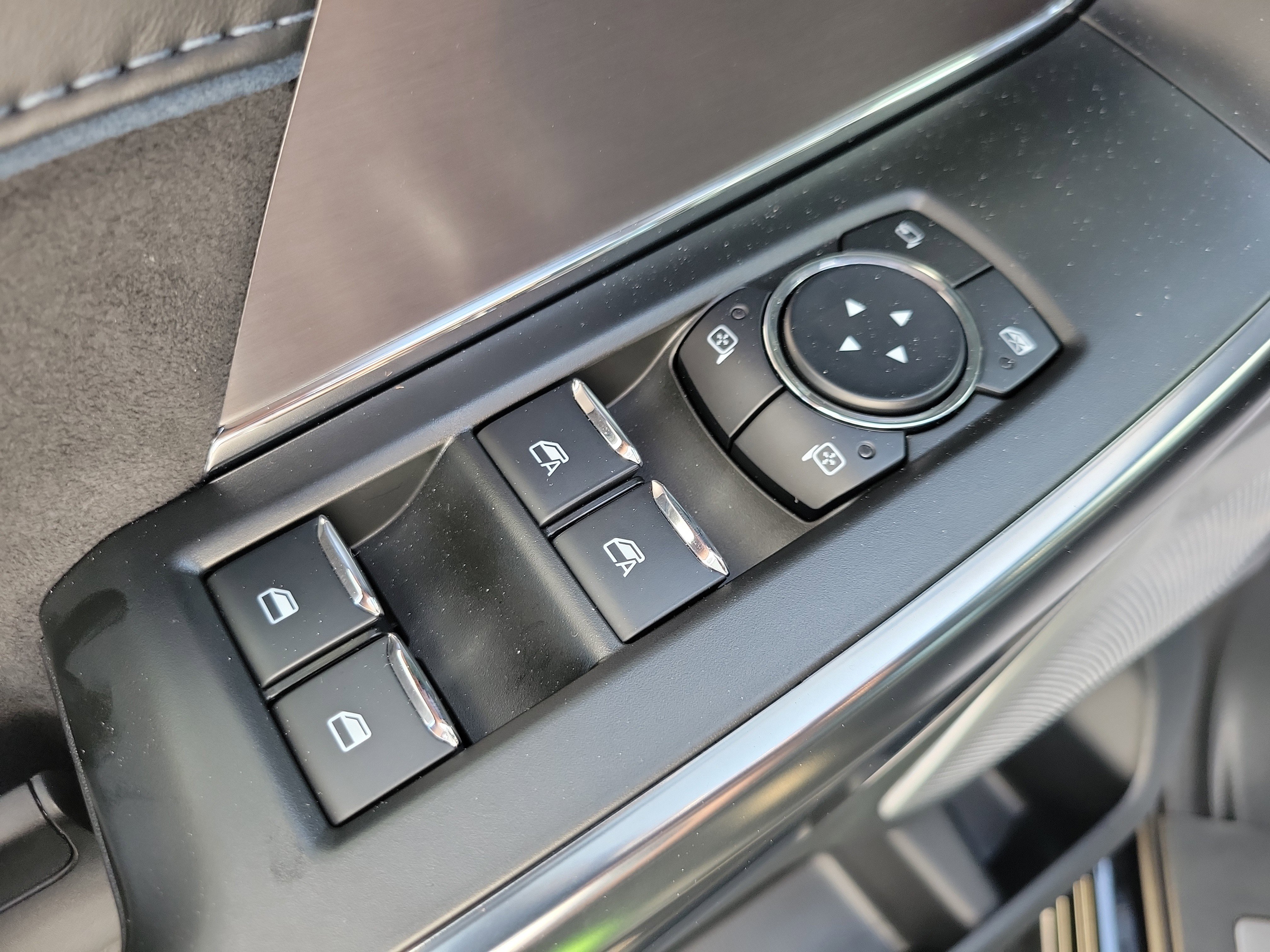 Used 2025 Ford F150 Platinum w/ Equipment Group 702A High image 18