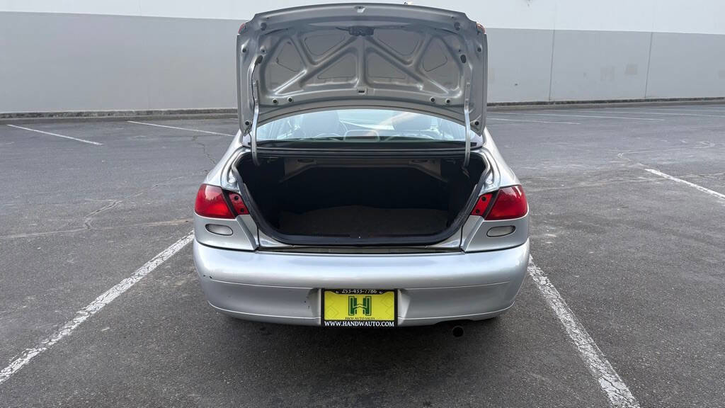 Used 1997 Ford Escort Sedan FWD image 15
