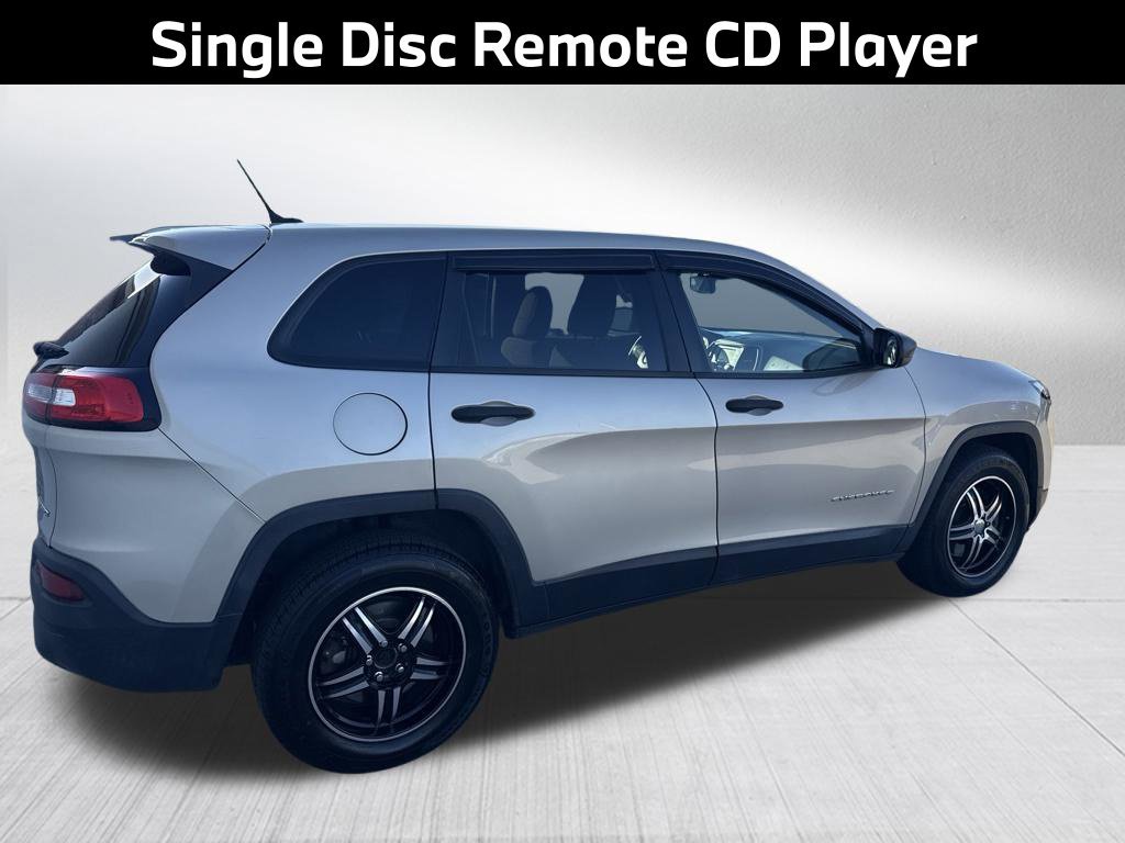Used 2014 Jeep Cherokee Sport AWD/4WD image 5
