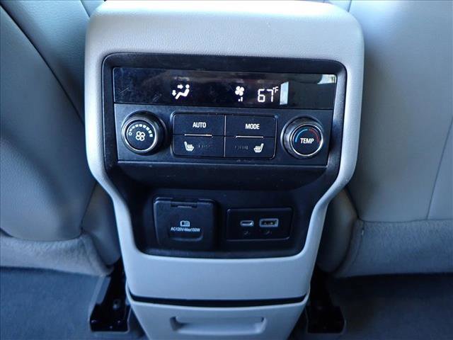 Used 2022 GMC Acadia SLT w/ Preferred Package image 9