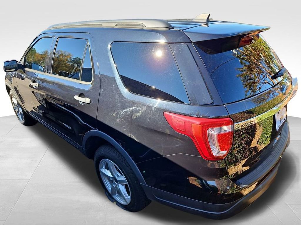 Used 2019 Ford Explorer 4WD w/ Class III Trailer Tow Package image 4