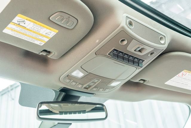 Used 2017 Ford F250 Lariat w/ Lariat Ultimate Package AWD/4WD image 22