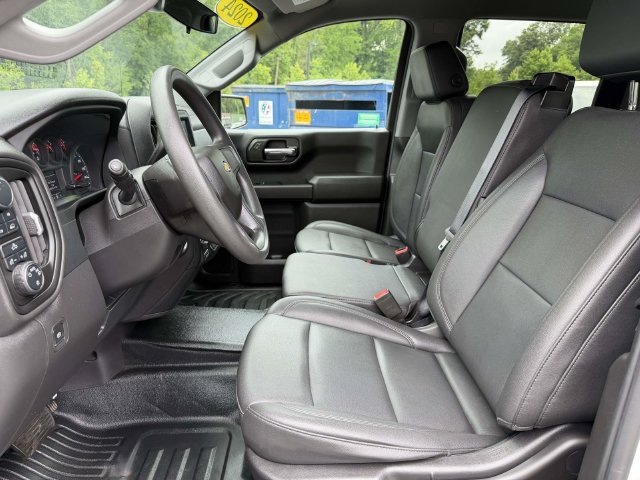 Used 2024 Chevrolet Silverado 1500 W/T w/ WT Value Package AWD/4WD image 16