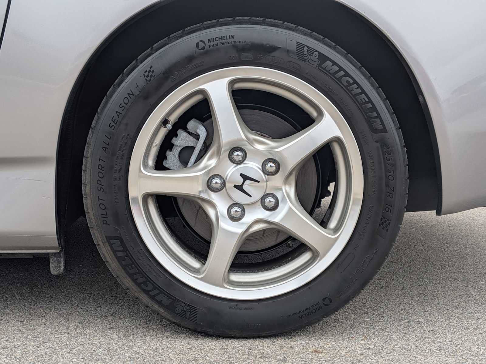 Used 2003 Honda S2000 image 14