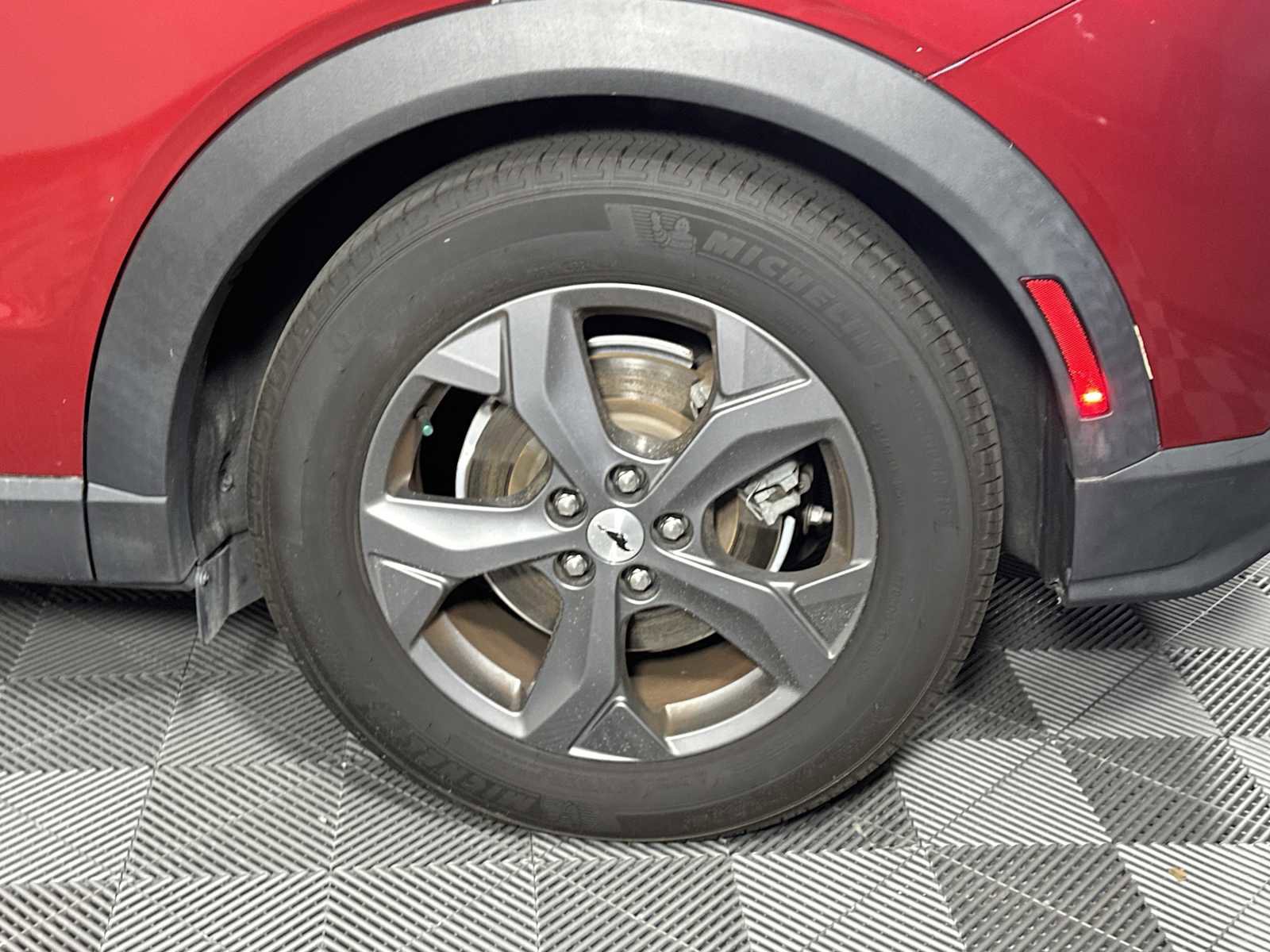 Used 2021 Ford Mustang Mach-E Select image 20