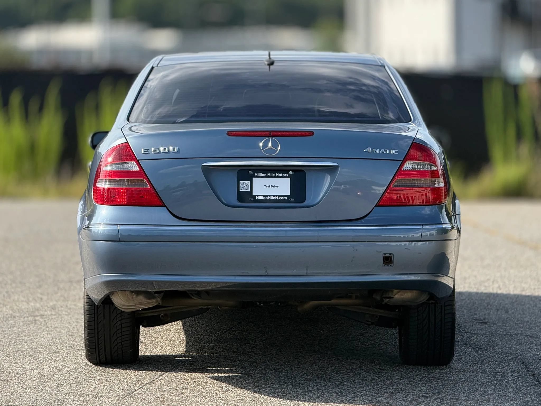 Used 2004 Mercedes-Benz E 500 4MATIC Sedan image 4