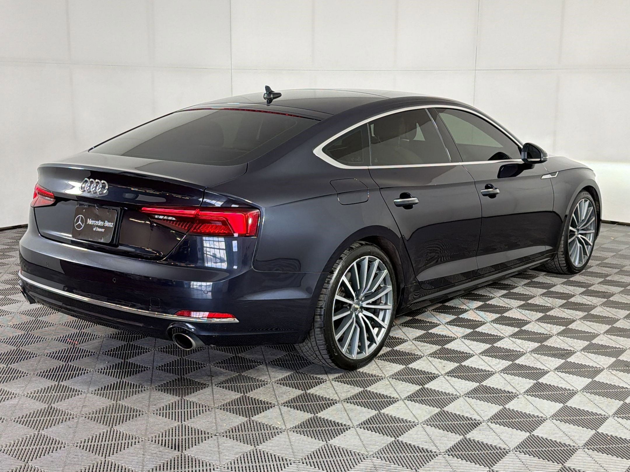 Used 2018 Audi A5 2.0T Premium Plus w/ Premium Plus image 9