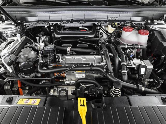 Certified 2025 Mercedes-Benz EQB 300 4MATIC w/ Driver Assistance Package image 26