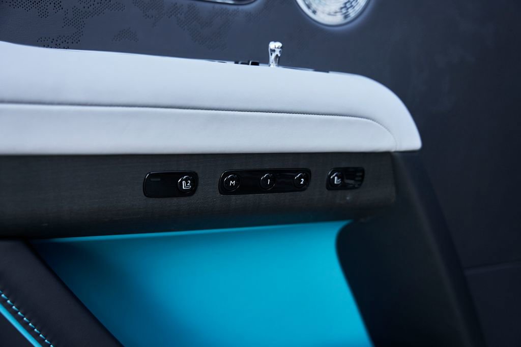 Used 2025 Rolls-Royce Ghost AWD/4WD image 41