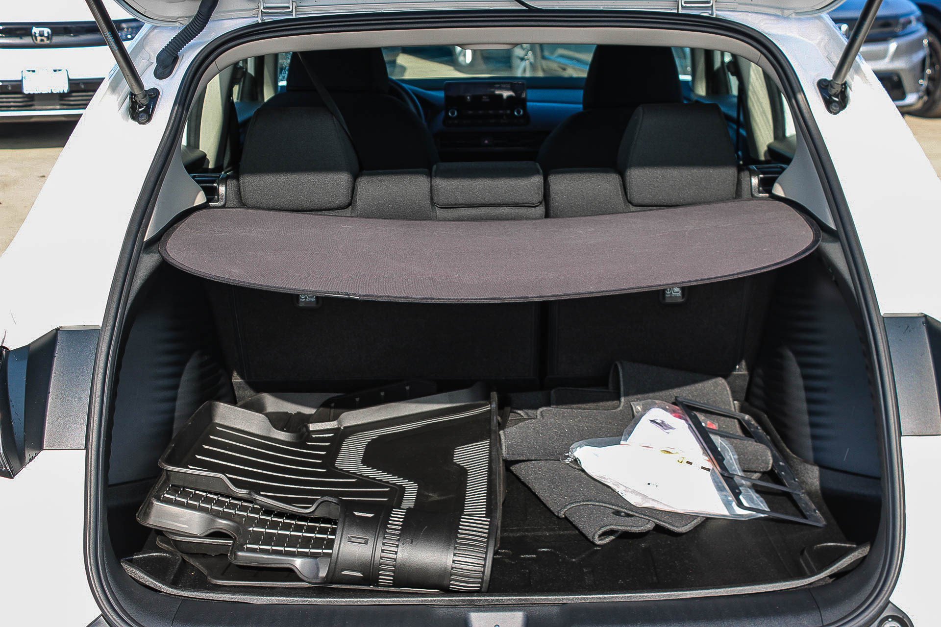 Certified 2024 Honda HR-V LX image 26