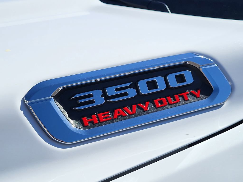 Used 2024 RAM 3500 Big Horn AWD/4WD image 8