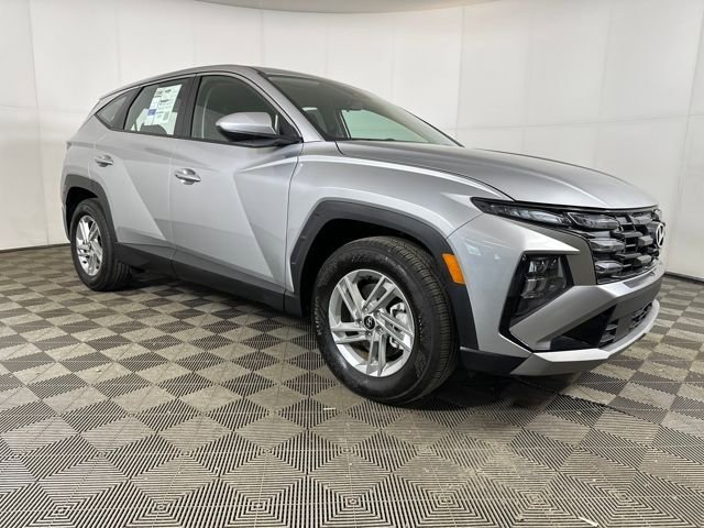 Used 2025 Hyundai Tucson SE FWD video 2