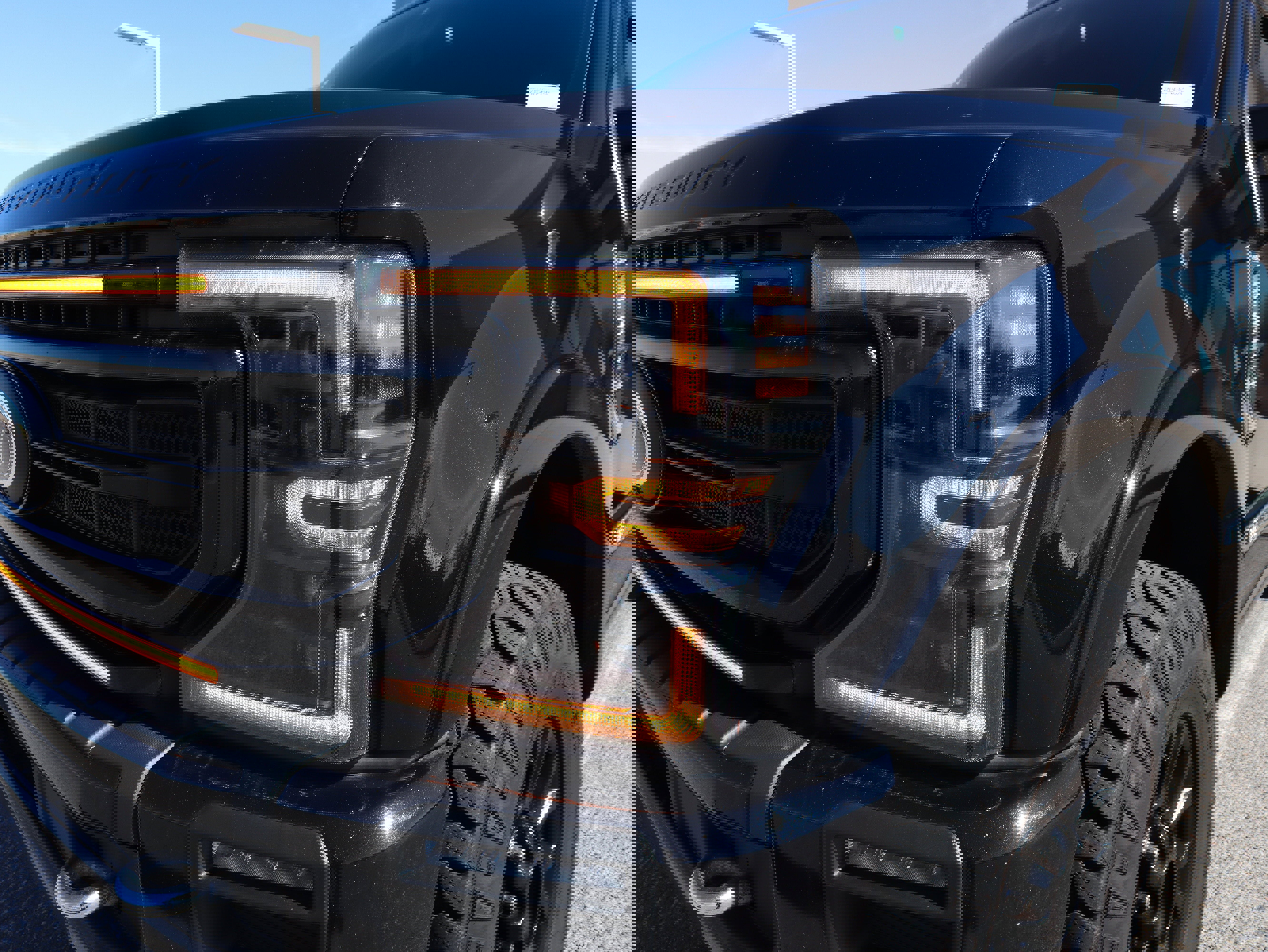 Used 2022 Ford F350 Platinum w/ Tremor Off-Road Package image 14