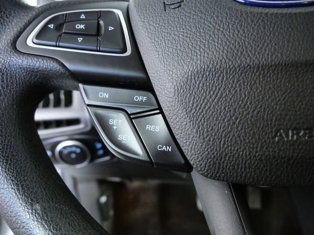 Used 2015 Ford Focus SE w/ Exterior Protection Package image 25