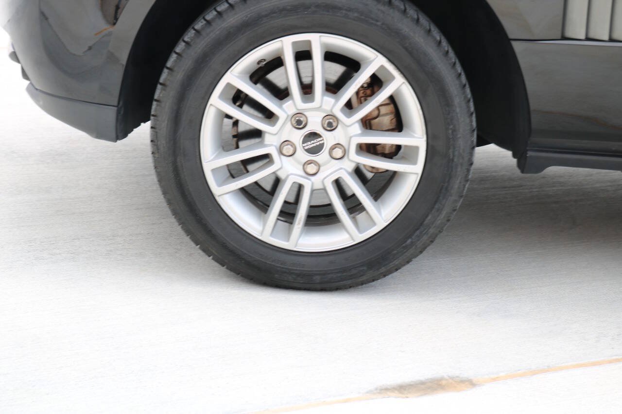 Used 2010 Land Rover Range Rover HSE AWD/4WD image 52