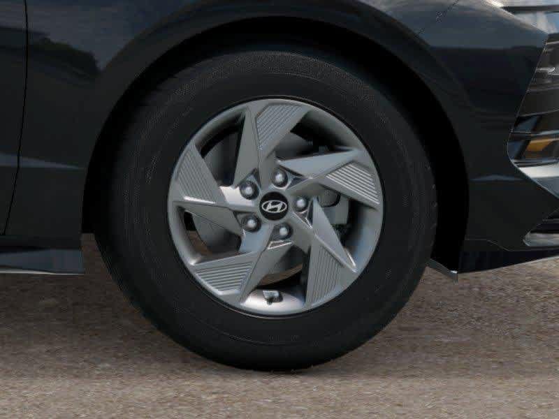 Used 2026 Hyundai Sonata SE FWD image 8