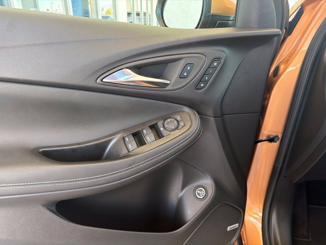 Used 2026 Buick Encore GX Avenir w/ Avenir Technology Package FWD image 18