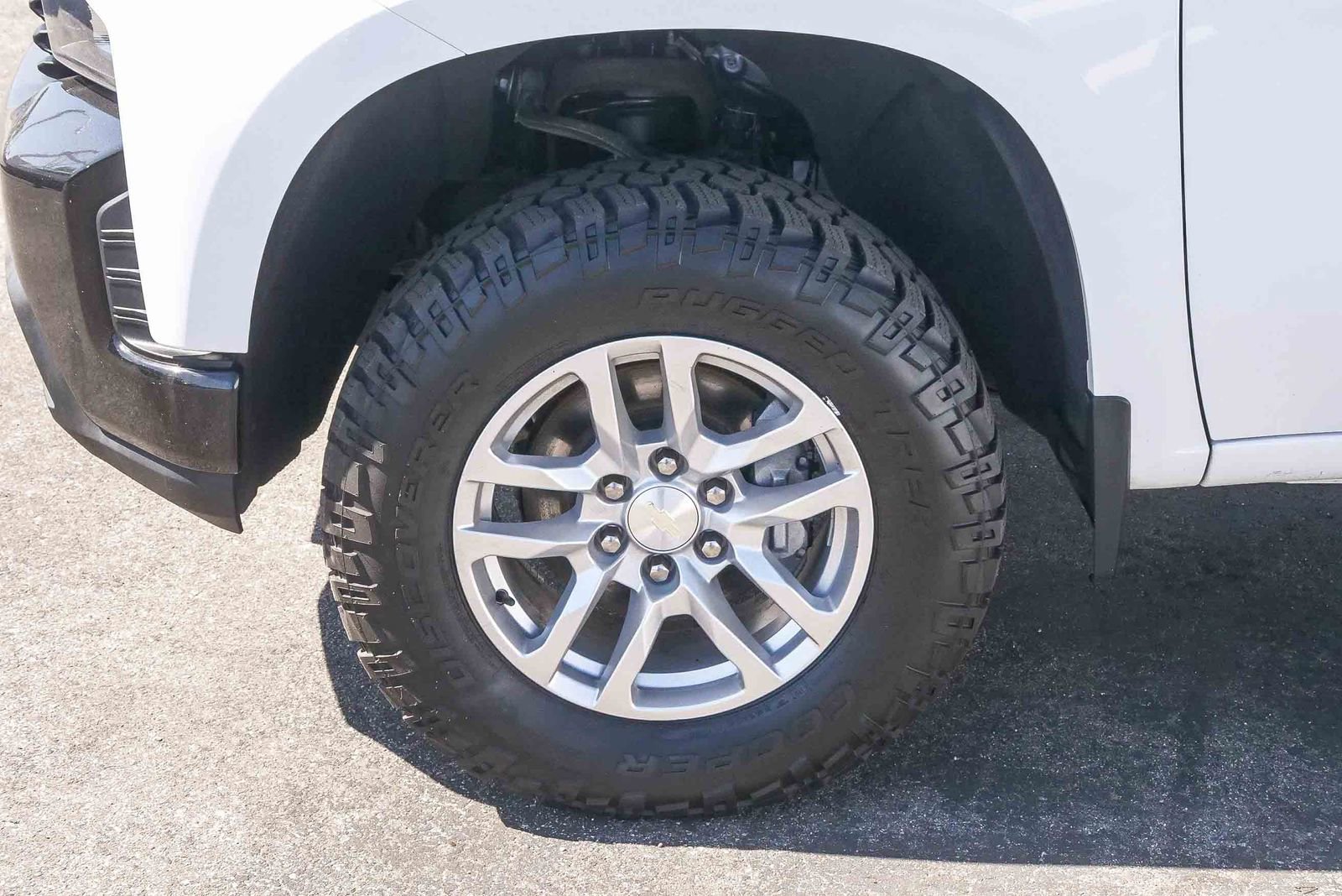 Used 2020 Chevrolet Silverado 1500 Custom Trail Boss image 5