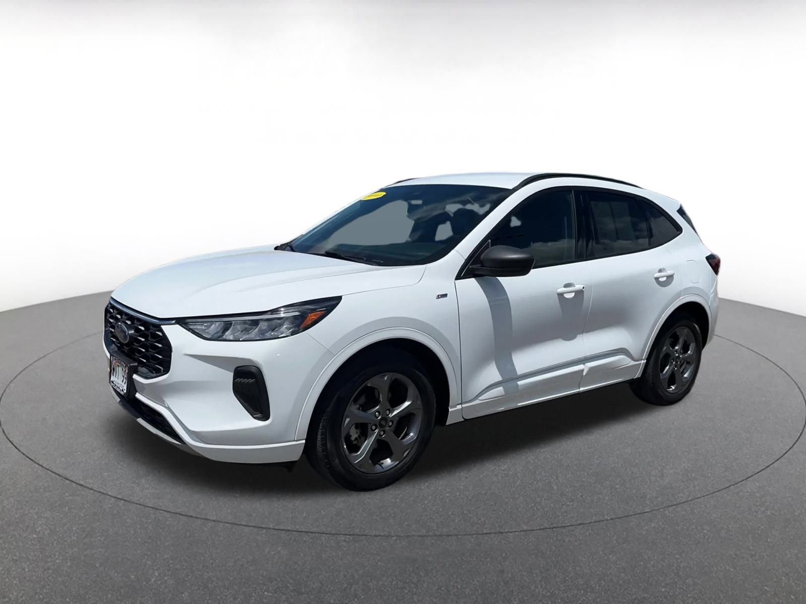 Used 2023 Ford Escape ST-Line image 8