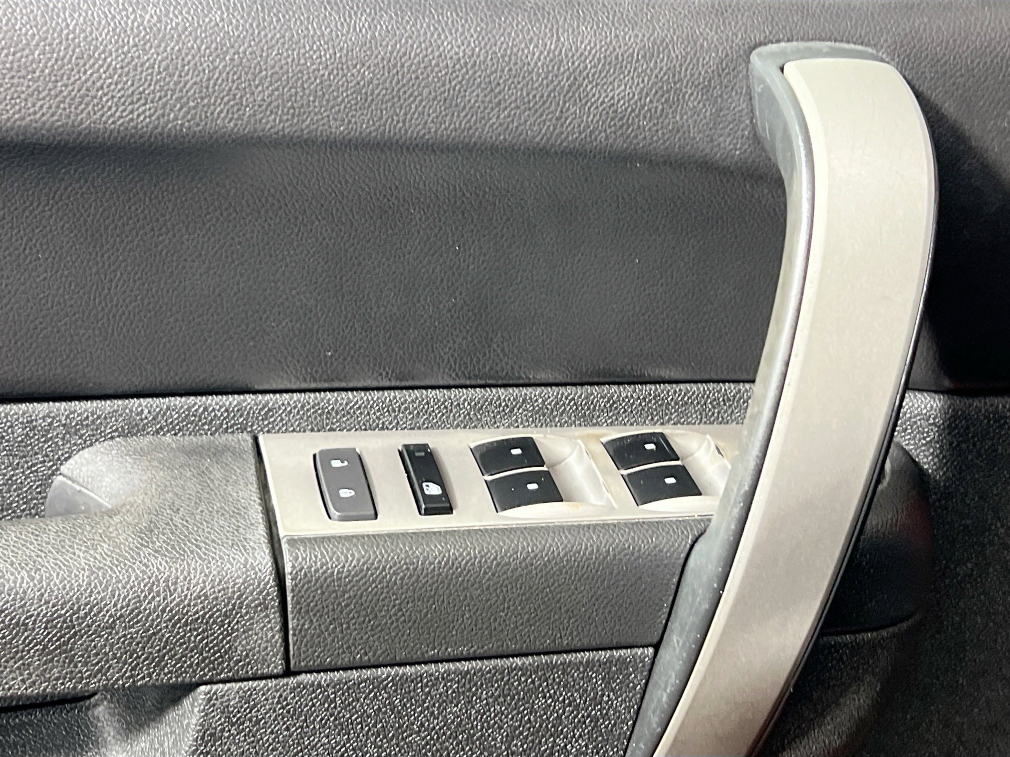 Used 2011 GMC Sierra 1500 SLE w/ Regional Value Package image 16