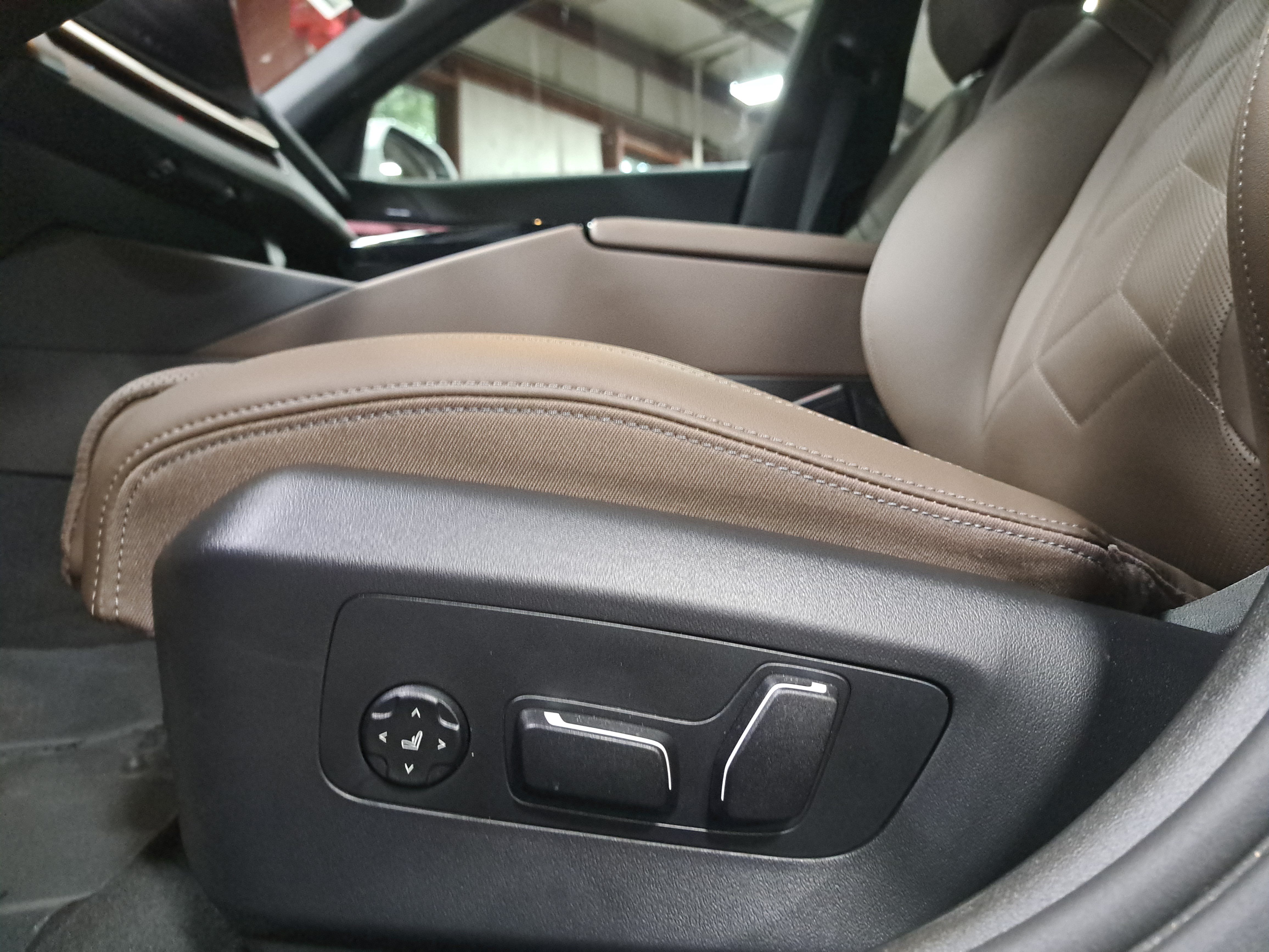 Used 2026 BMW i5 eDrive40 RWD image 31
