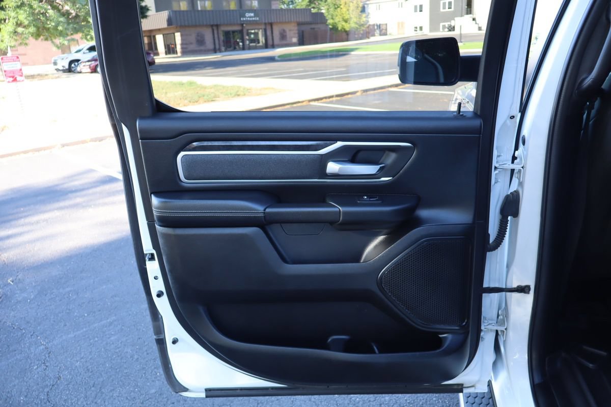 Used 2019 RAM 1500 Big Horn AWD/4WD image 24