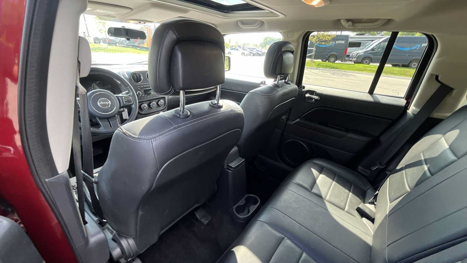 Used 2015 Jeep Patriot High Altitude AWD/4WD image 14
