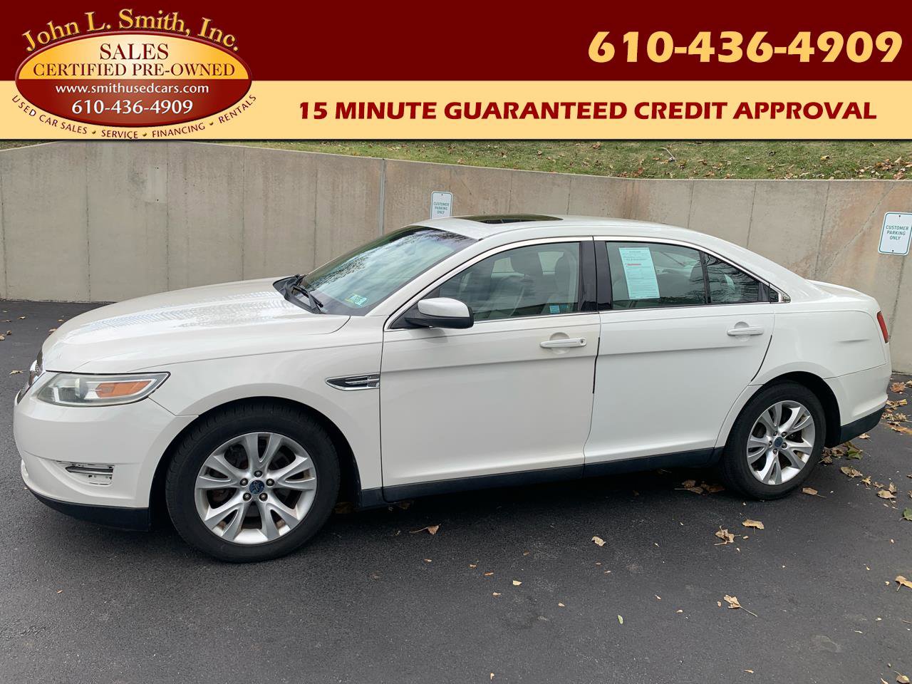 Used 2010 Ford Taurus SEL image 1