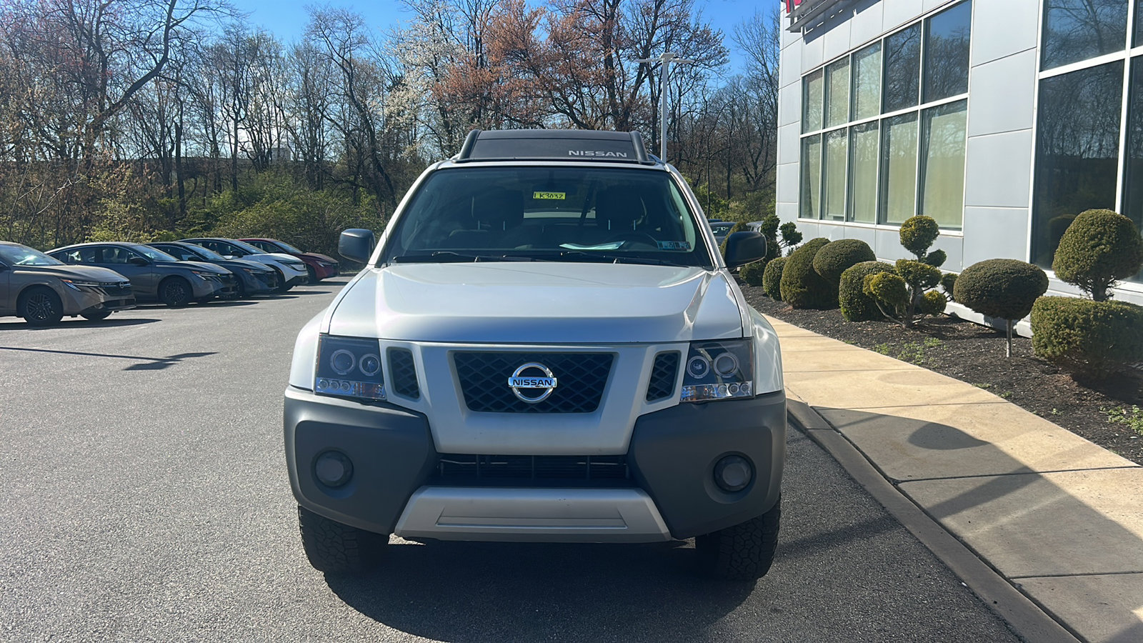 Used 2012 Nissan Xterra S AWD/4WD image 2