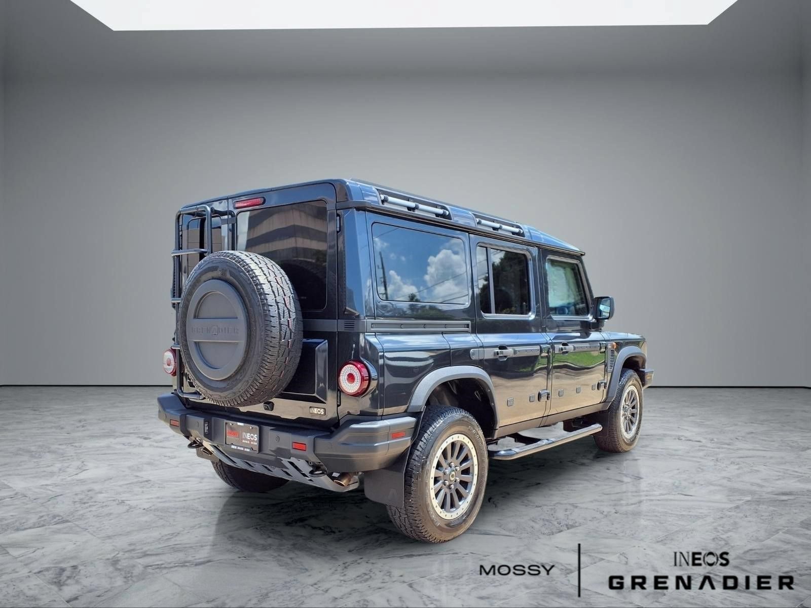Used 2024 INEOS Grenadier Station Wagon AWD/4WD image 7