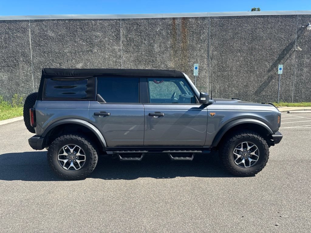 Used 2024 Ford Bronco Badlands AWD/4WD image 8