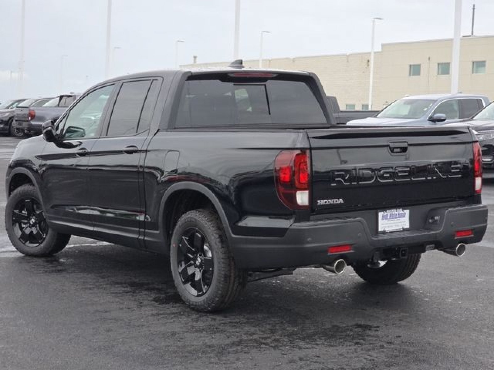New 2026 Honda Ridgeline Black Edition image 9