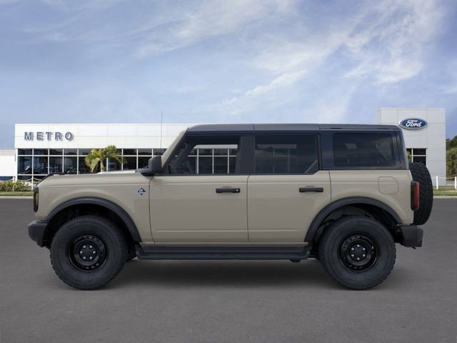 New 2026 Ford Bronco Outer Banks w/ Black Appearance Package AWD/4WD image 3