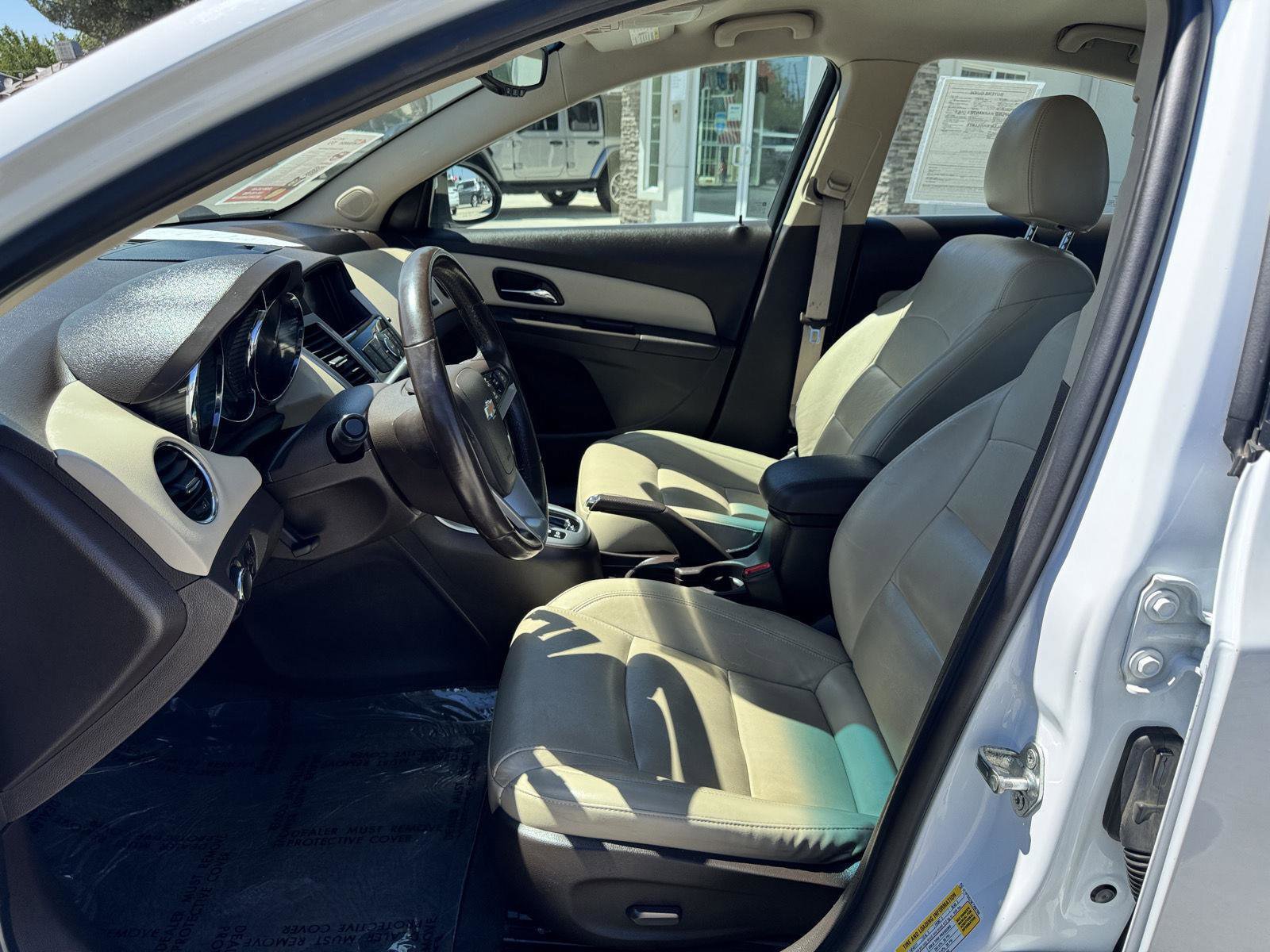 Used 2014 Chevrolet Cruze Diesel image 14