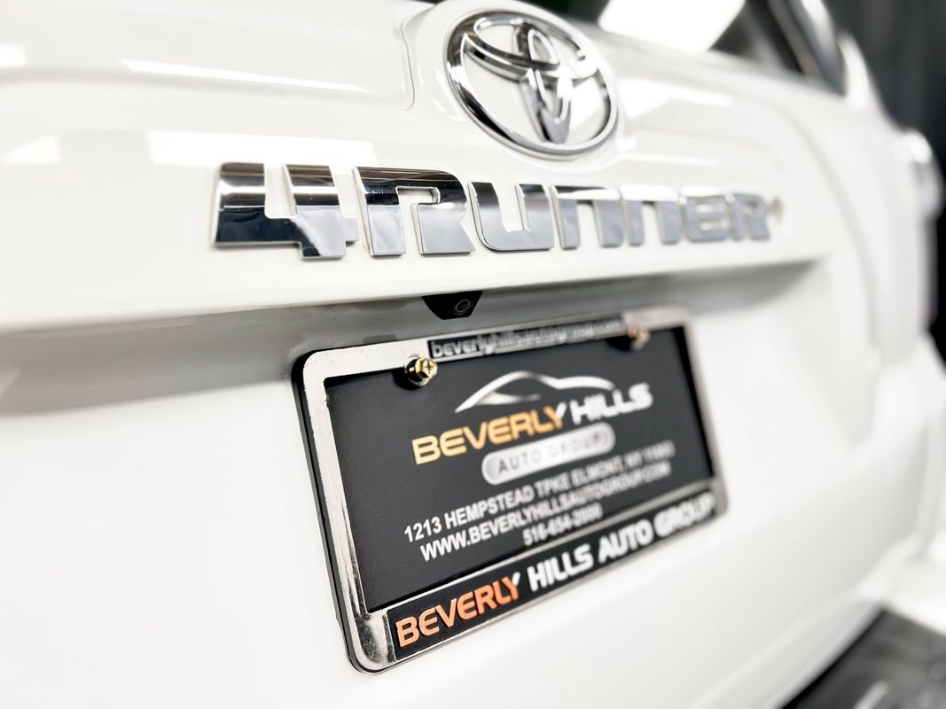 Used 2017 Toyota 4Runner SR5 image 41