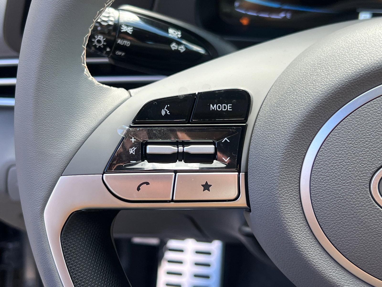 New 2026 Hyundai Elantra Sport image 17