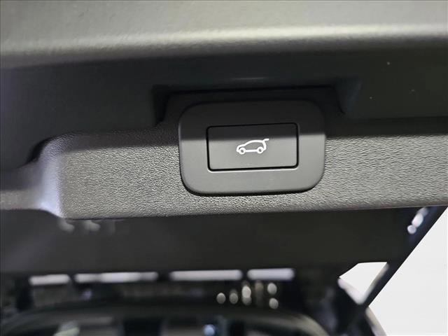 New 2025 Land Rover Discovery Dynamic SE AWD/4WD image 13