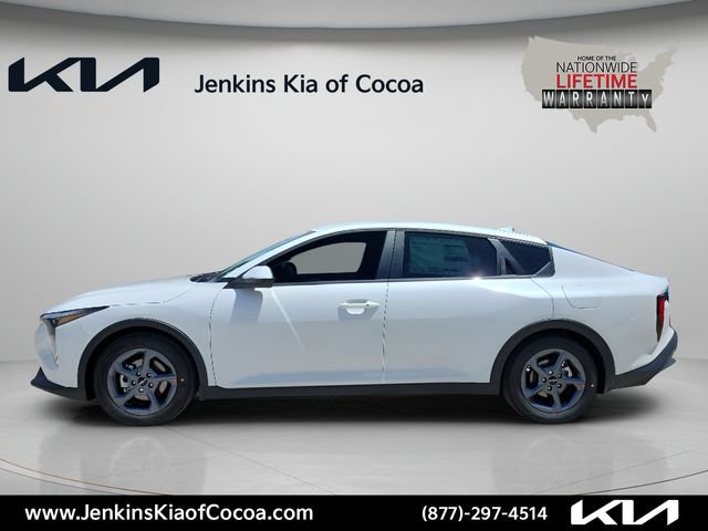 New 2026 Kia K4 FWD image 10